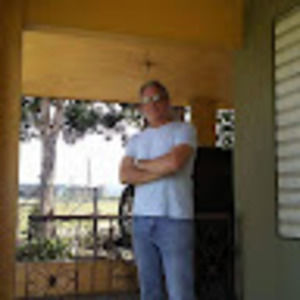 Meet your Posher, Leslie